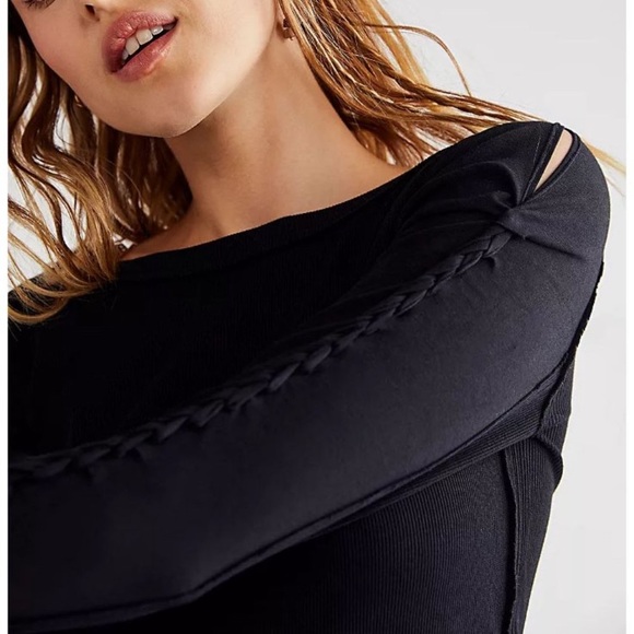 Free People Daisy Chain Cuff long sleeve tee in black - Picture 3 of 7
